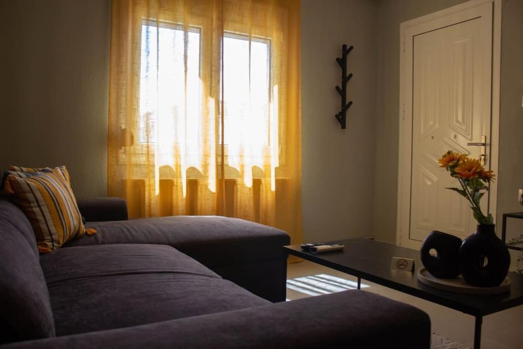 Villa Annis House à Epanomi Extérieur photo